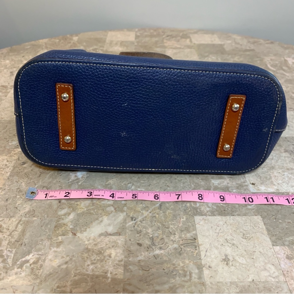 Vintage Dooney & Bourke 1990s Navy Tote Bag Pebble Leather Brown Trim Top Handle - Picture 8 of 16